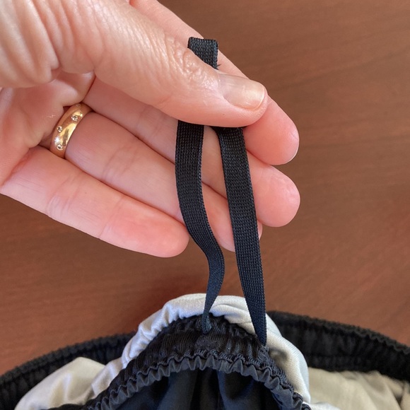 Nike youth gym shorts - Picture 4 of 4